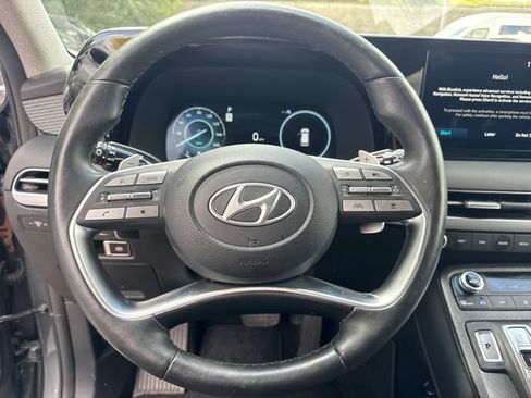 Used 2023 Hyundai Palisade Limited FWD image 20