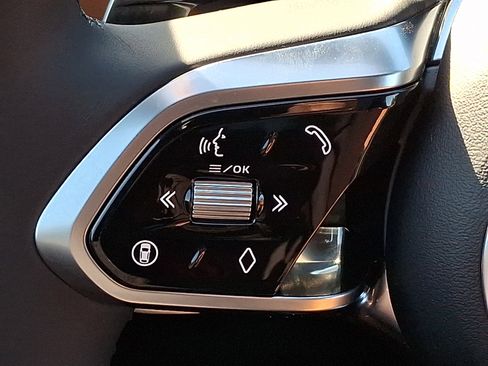 New 2026 Jaguar F-PACE R-Dynamic S image 19