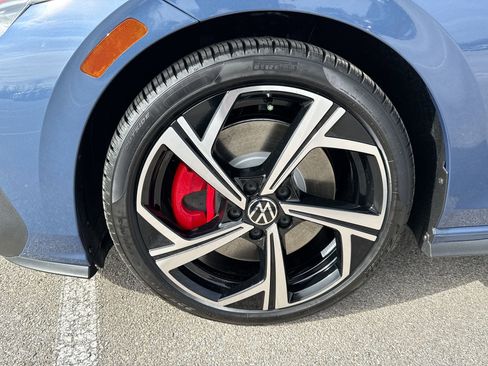 Used 2025 Volkswagen GTI SE image 19