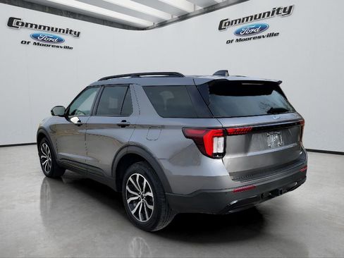 Used 2025 Ford Explorer ST-Line image 7