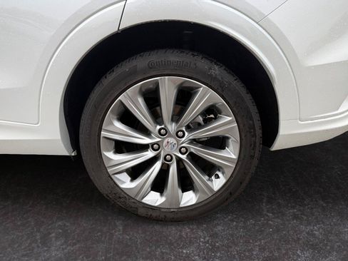 Used 2024 Buick Envista Avenir FWD image 29