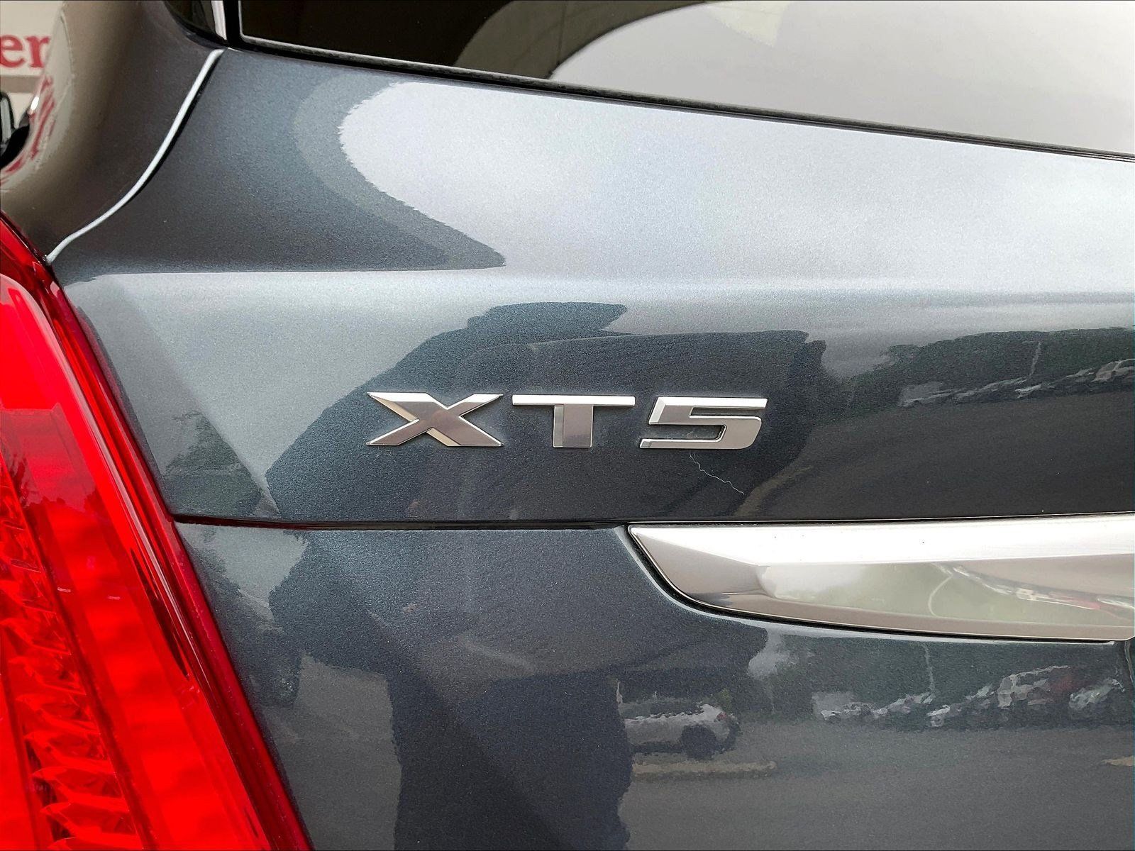 Used 2019 Cadillac XT5 Platinum AWD/4WD image 24