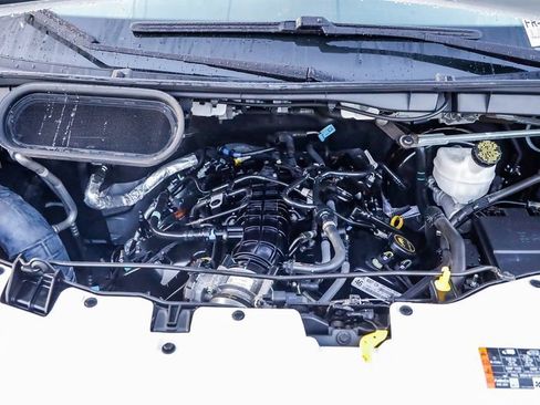Used 2023 Ford Transit 350 XLT image 27