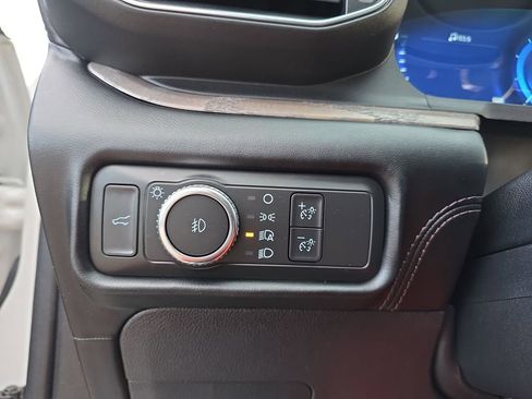 Used 2022 Ford Explorer Platinum w/ Equipment Group 601A image 28