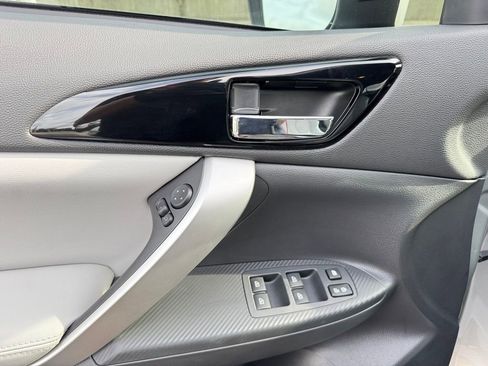 New 2025 Mitsubishi Eclipse Cross SEL image 32