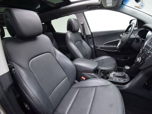 Used 2017 Hyundai Santa Fe Sport w/ 2.0T Ultimate Tech Package 05 image 18