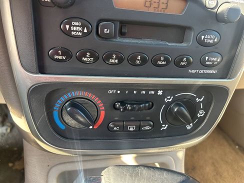 Used 2004 Saturn L-Series L300 image 20