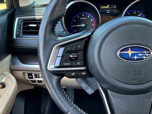 Used 2018 Subaru Legacy 2.5i Limited image 43