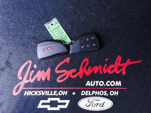 Used 2023 GMC Yukon Denali w/ Denali Reserve Package image 45