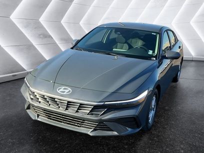 Used 2026 Hyundai Elantra SE