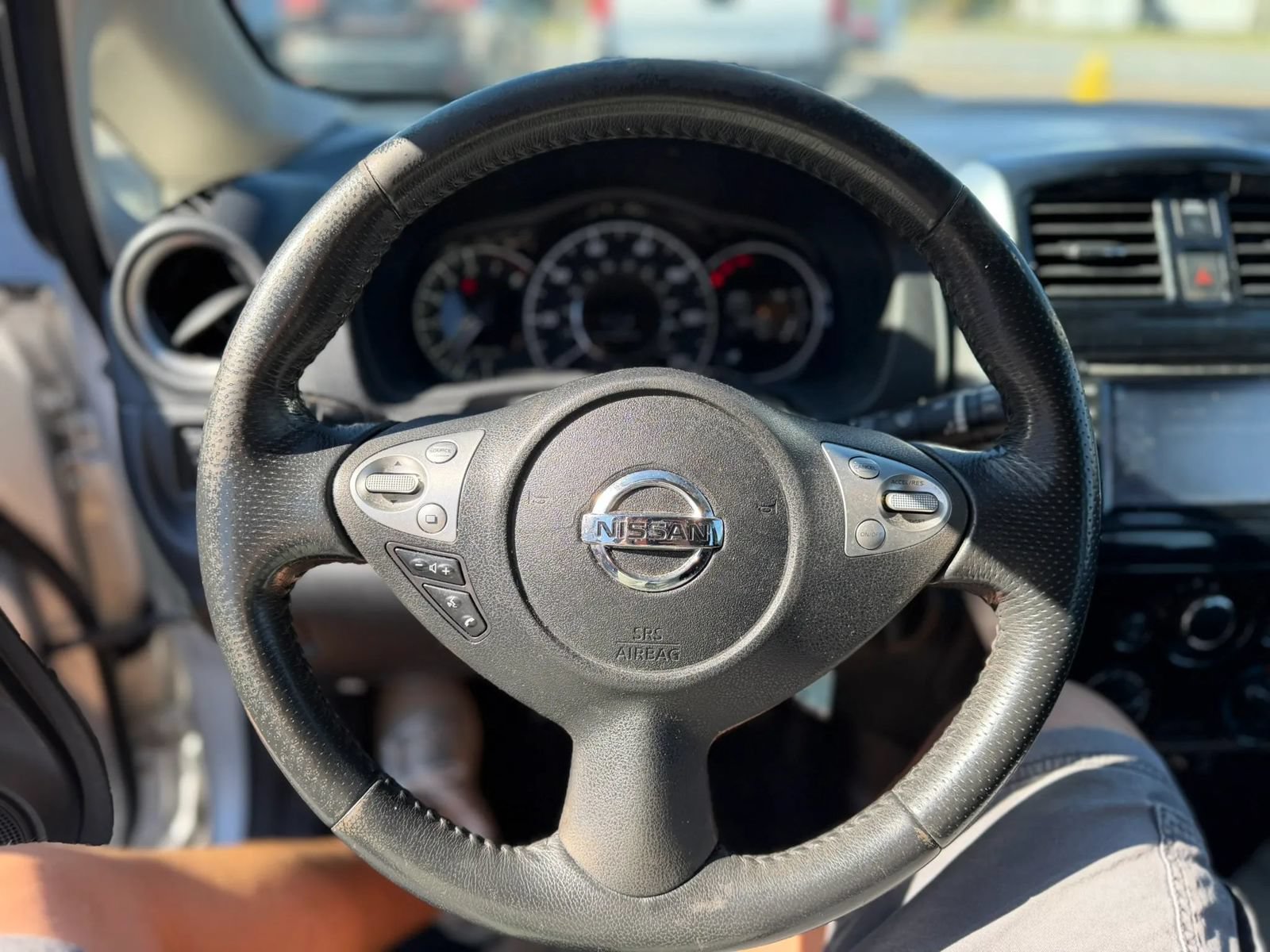 Used 2017 Nissan Versa Note SR w/ SR Tech Package FWD image 11