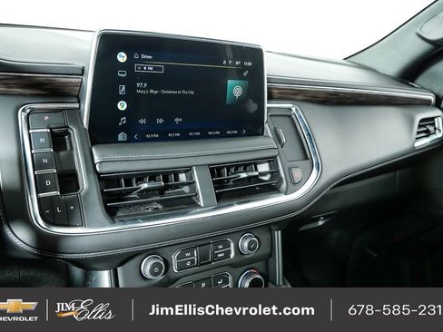 Used 2022 Chevrolet Tahoe Z71 w/ Luxury Package image 14