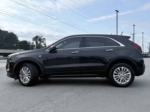 Used 2024 Cadillac XT4 Luxury image 4