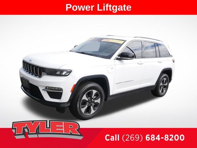 Used 2024 Jeep Grand Cherokee Limited 4xe AWD/4WD image 3