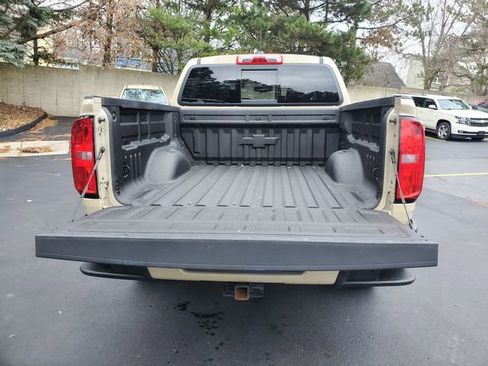 Used 2022 Chevrolet Colorado Z71 image 13