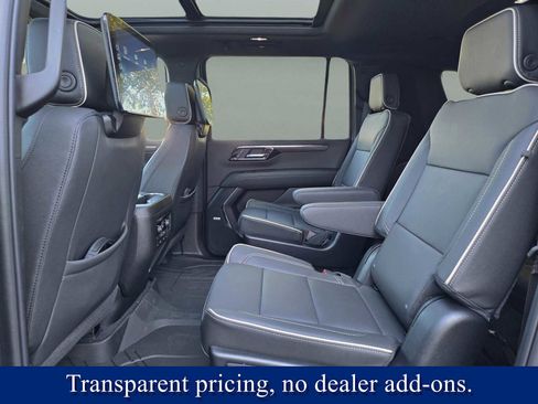 New 2026 Chevrolet Suburban Premier RWD image 15
