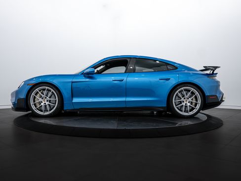 New 2025 Porsche Taycan Turbo GT image 2