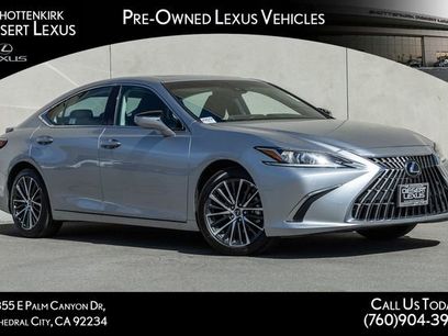 Used 2025 Lexus ES 300h w/ Premium Package