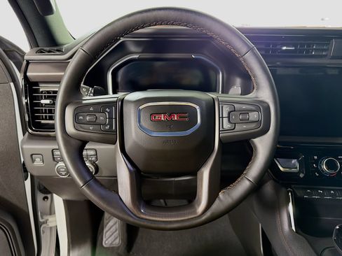 Used 2025 GMC Sierra 1500 AT4 AWD/4WD image 13