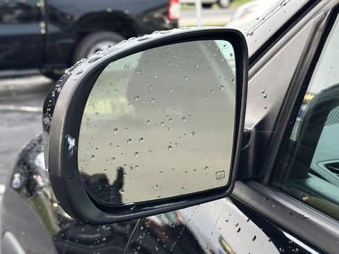 Used 2017 Jeep Cherokee 75th Anniversary image 13