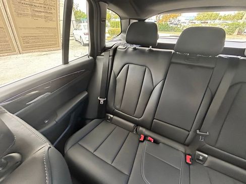 Used 2024 BMW X3 sDrive30i image 12