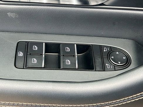 Used 2025 MAZDA CX-90 Plug-In Hybrid w/ Preferred image 20