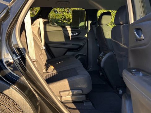 Used 2021 Chevrolet Blazer LT image 18