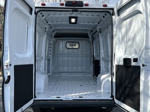 New 2026 RAM ProMaster 2500 image 11