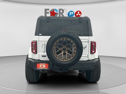 Used 2023 Ford Bronco Outer Banks AWD/4WD image 4
