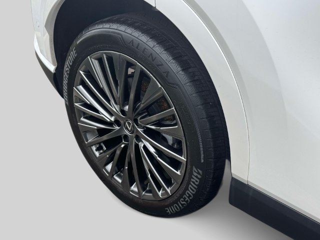 Certified 2025 Lexus RX 450h AWD w/ Convenience Package image 8