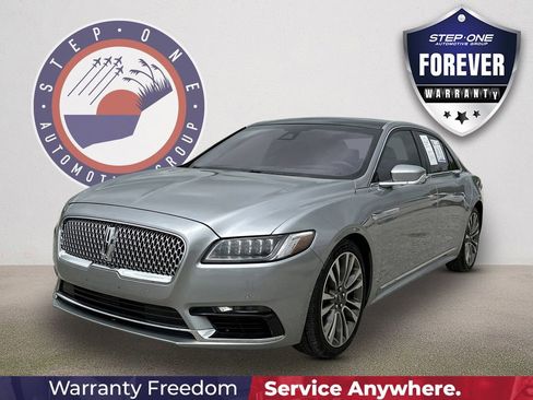 Used 2020 Lincoln Continental Reserve w/ Luxury Package AWD/4WD image 2