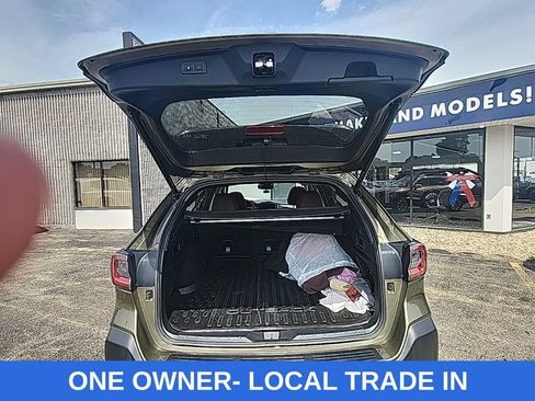 Used 2023 Subaru Outback Touring XT AWD/4WD image 8