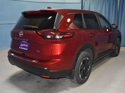 Used 2025 Nissan Rogue SV image 26
