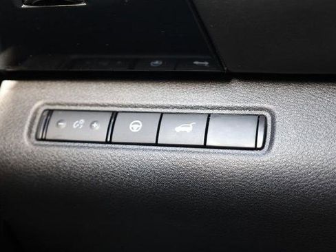 Certified 2025 Nissan Pathfinder SV AWD/4WD image 20