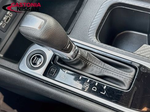 Used 2024 Nissan Sentra SV FWD image 21