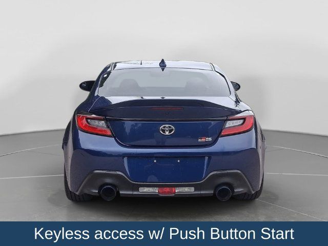 Used 2023 Toyota GR86 Premium w/ ALL Weather Mat Package (TMS) RWD image 6