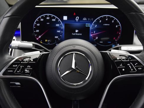 Certified 2022 Mercedes-Benz S 500 4MATIC image 23