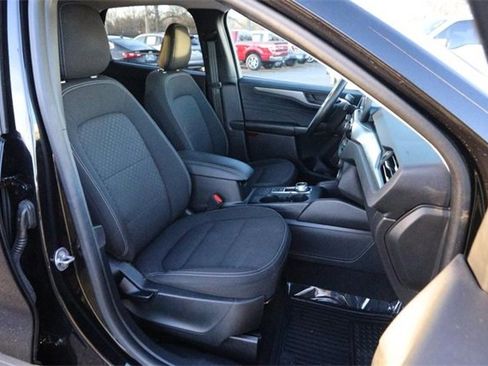 Certified 2024 Ford Escape Active w/ Cold Weather Package image 24