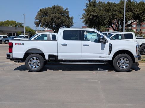 New 2026 Ford F250 Lariat w/ Lariat Premium Package image 3