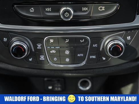 Used 2020 Chevrolet Traverse Premier w/ Redline Edition image 23