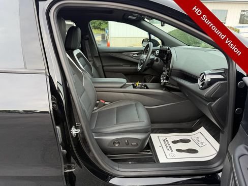 Used 2024 Chevrolet Blazer EV LT AWD/4WD image 45