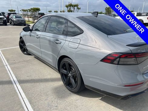 Used 2023 Honda Accord Sport image 5