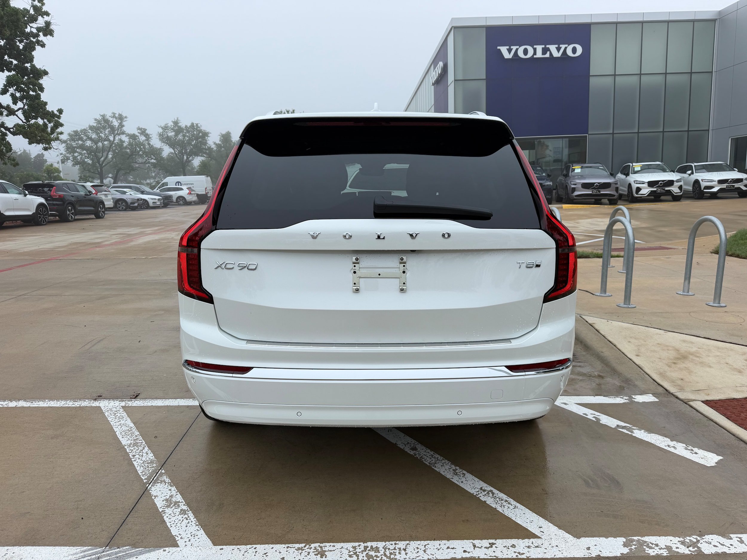 New 2026 Volvo XC90 T8 Plus w/ Protection Package Premier AWD/4WD image 5
