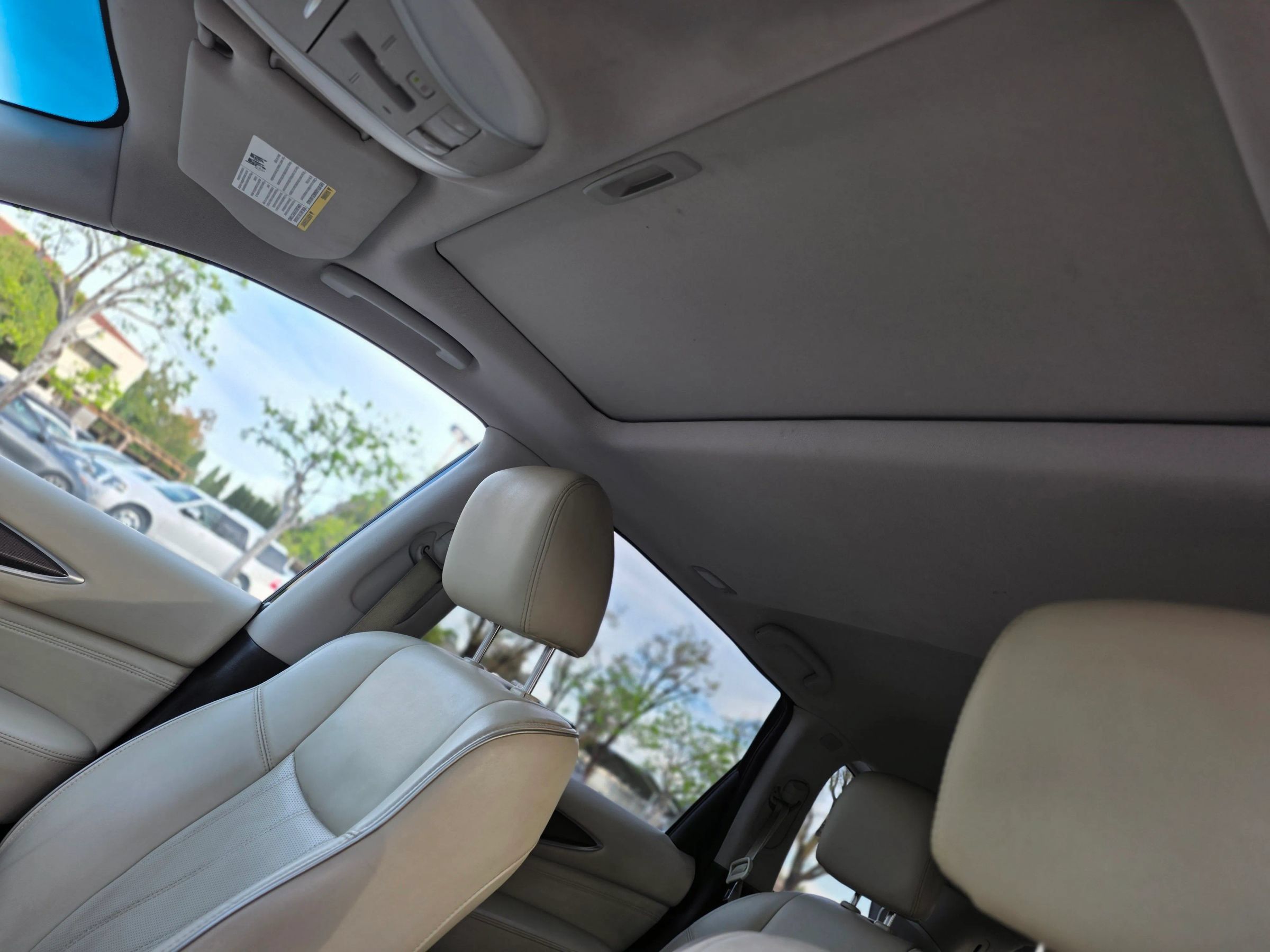 Used 2016 INFINITI QX60 FWD w/ Premium Plus Package image 24