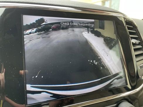 Used 2021 Jeep Grand Cherokee Limited w/ Trailer Tow Group IV image 27