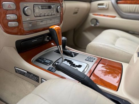 Used 2003 Lexus LX 470 4WD image 21