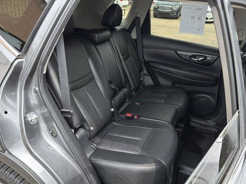 Used 2019 Nissan Rogue SL AWD/4WD image 31
