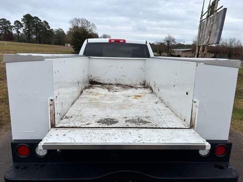 Used 2022 RAM 2500 Tradesman image 9