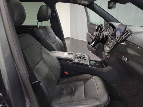 Used 2019 Mercedes-Benz GLS 450 4MATIC image 25