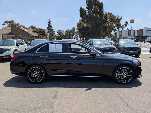 Used 2021 Mercedes-Benz C 300 Sedan image 5